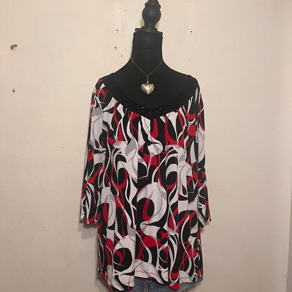 Y2K Essentials black red & white long sleeve beaded neckline blouse
